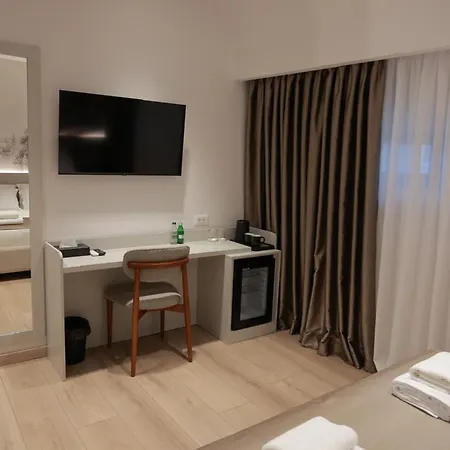Select Boutique 3*
