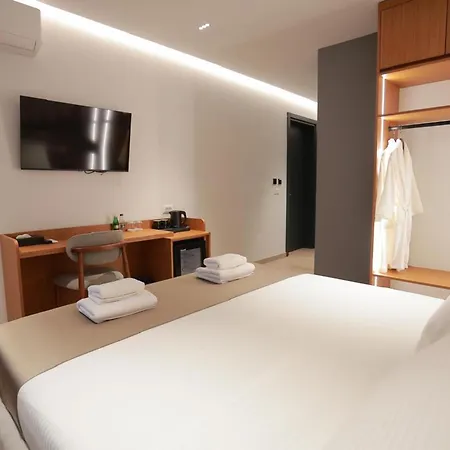 Select Boutique Hotel 3*