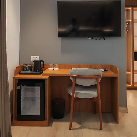 Select Boutique Hotel 3*